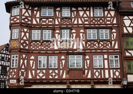 Deutschland, Baden-Württemberg, Mosbach, Marktplatz, Fachwerkhaus Stockfoto