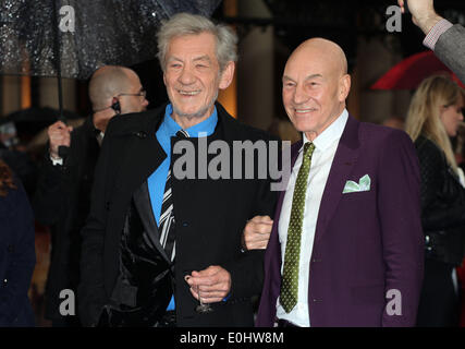 London, UK. 12. Mai 2014. Patrick Stewart und Sir Ian McKellen Ankunft der UK-Premiere von "X-Men: Days of Future Past" im Odeon Leicester Square, London. 05.12.2014 Credit: Dpa picture-Alliance/Alamy Live News Stockfoto