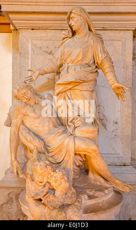 Venedig, Italien - 12. März 2014: Die Pieta Byc (1668-1752) in der Kirche Chiesa di San Moise. Stockfoto