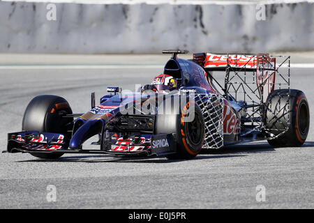 Barcelona, Spanien. 14. Mai 2014. BARCELONA -14 Mai-Spanien: Daniil Kvyat während der Formel-1-Test am 14. Mai 2014 in der Barcelona-Catalunya Rennstrecke stattfand. : Bildnachweis Joan Valls/Urbanandsport/Nurphoto: Joan Valls/NurPhoto/ZUMAPRESS.com/Alamy Live-Nachrichten Stockfoto