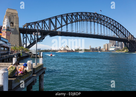 Sydney Australien, Milsons Point, Luna Park, Unterhaltung, Harbour Bridge, Hafen, Opernhaus, AU140310075 Stockfoto