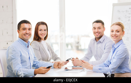 Business-Team mit Treffen in Büro Stockfoto