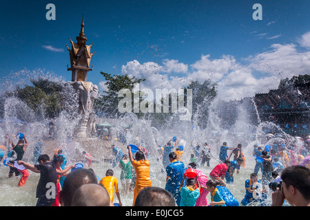 Spritzwasser Festival in Xishuangbanna, Yunnan, China Stockfoto