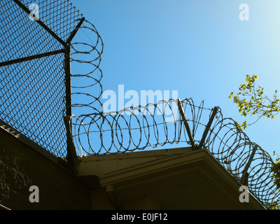 Stacheldraht auf Generalkonsulat der Volksrepublik China San Francisco Stockfoto