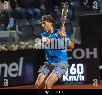 Rafael Nadal spielt in der ATP Rom International Tennis Masters Stockfoto