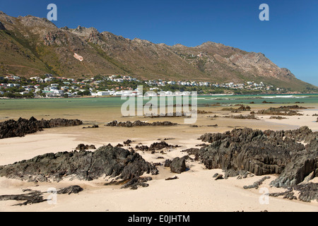 Strand in Gordons Bay, Western Cape, Südafrika Stockfoto