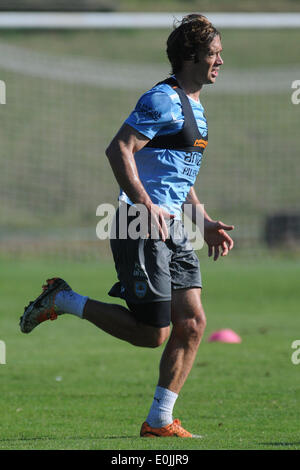 Montevideo, Uruguay. 14. Mai 2014. Spieler von der uruguayischen Nationalmannschaft Diego Lugano besucht Training Sesion vor 2014 FIFA Fussball-Weltmeisterschaft Brasilien, in der hohen Leistung komplexer Uruguay Celeste, in Montevideo, der Hauptstadt von Uruguay, am 14. Mai 2014. Bildnachweis: Nicolas Celaya/Xinhua/Alamy Live-Nachrichten Stockfoto