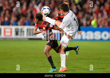 Sydney, Australien. 14. Mai 2014. Hiroshima Mittelfeldspieler Yojiro Takahagi in Aktion während der AFC Champions League-Spiel zwischen Western Sydney Wanderers FC und Sanfrecce Hiroshima FC von Japan aus dem Pirtek Stadion, Parramatta. Die Wanderers gewann 2-0 und Fortschritt auf die Auswärtstor-Regel. Bildnachweis: Aktion Plus Sport/Alamy Live-Nachrichten Stockfoto