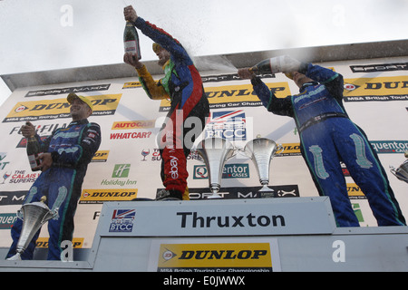 Podium - Giovanardi, Turkington und Jackson Stockfoto