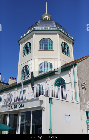 Der Dome Kino Tea-Room in Worthing Stockfoto