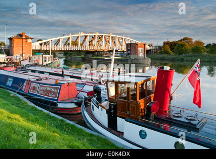 Alte Dampfschiff auf dem Fluss Weaver unter Norwich, Norwich, Cheshire, England, UK Günstig Stockfoto