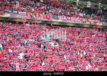 Turin, Italien. 14. Mai 2014. Benfica-fans Fußball: UEFA Europa League Finale Match zwischen Sevilla FC 0(4-2) 0 SL Benfica im Juventus Stadium in Turin, Italien. © Maurizio Borsari/AFLO/Alamy Live-Nachrichten Stockfoto