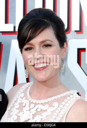 Los Angeles, CA, USA. 15. Mai 2014. bei der Ankunft für A Millionen Wege zu sterben IN THE WEST Premiere, The Regency Village Theatre, Los Angeles, CA 15. Mai 2014. Bildnachweis: Elizabeth Goodenough/Everett Collection/Alamy Live-Nachrichten Stockfoto