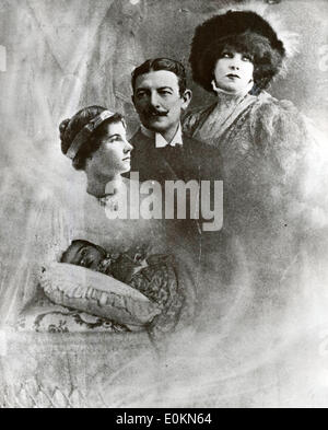 Theater-Plakat mit der französischen Schauspielerin Sarah Bernhardt Stockfoto