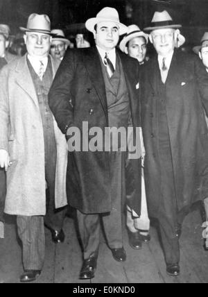 Gangster Al Capone mit Marshall Laubenheimer in New York Stockfoto