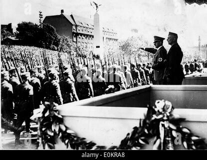 Adolf Hitler dankte seiner Legion Condor für ihre Dienste in Spanien Stockfoto