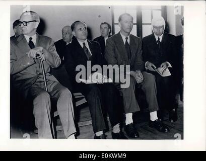 4. August 1950 - Prozess gegen deutsche vor den französischen Militärgerichts Reuilly. Wie berichtet, Arbeiter bei der Firma Rosenberg, p Stockfoto