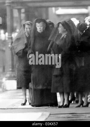 Die drei Königinnen von England bei George VI Beerdigung Stockfoto