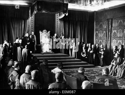 Papst Pius XII macht seine Sendung Weihnachten Stockfoto