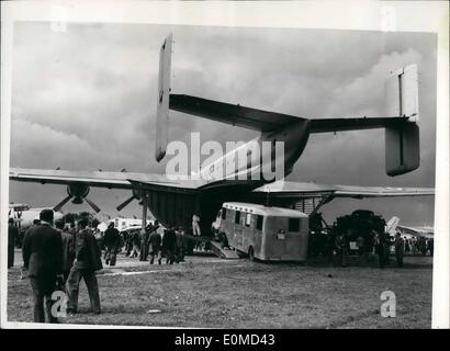 Sept. 09, 1954 - Farnborough Flugschau. Die heutige Vorschau: Foto zeigt Blick des Frachters Blackburn Beverley, zeigt einige der Stockfoto