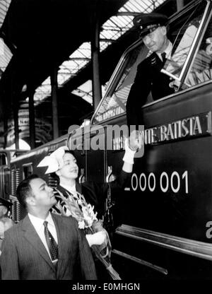 Kubanische Präsident Fulgencio Batista am Kieler Bahnhof Stockfoto