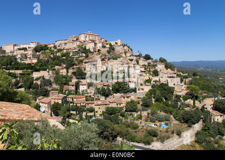 Dorf von Gordes im Luberon, Provence, Frankreich. Stockfoto