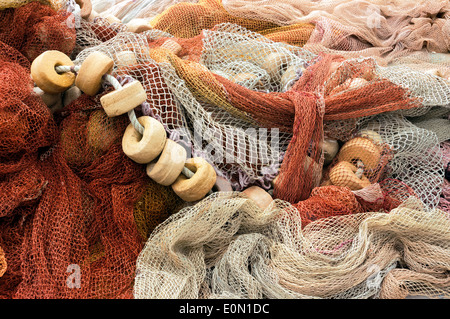 Fischernetz mit einige Korken Stockfoto