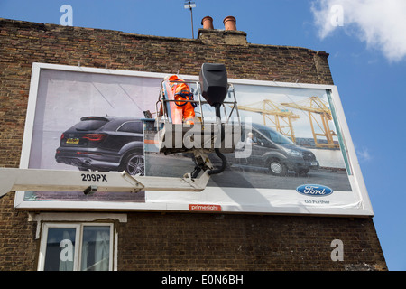 Bill-Plakat-Stick, neue Werbung auf Horten Stockfoto