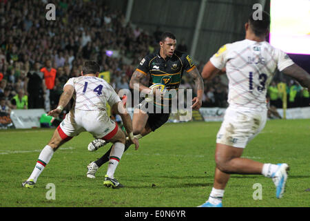 Northampton, UK. 16. Mai 2014. Luther Burrell in Aktion während der Aviva Premiership Play Off Spiel zwischen Northampton Saints und Leicester Tigers in Franklins Gardens. Bildnachweis: Aktion Plus Sport/Alamy Live-Nachrichten Stockfoto