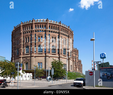 Wohnhausanlage Im Gasometer, Wien, Österreich - Gasometer, Wien, Österreich Stockfoto