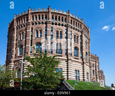 Wohnhausanlage Im Gasometer, Wien, Österreich - Gasometer, Wien, Österreich Stockfoto