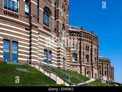 Wohnhausanlage Im Gasometer, Wien, Österreich - Gasometer, Wien, Österreich Stockfoto