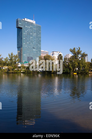 IZD-Tower, Donaucity, Wien, Oesterreich - IZD-Tower, Wien, Österreich Stockfoto