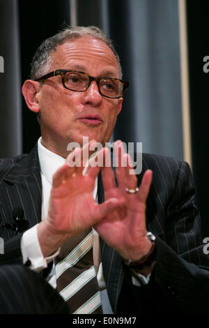 Washington DC, USA. 16. Mai 2014. Fred Hochberg, Chairman und Präsident der Vereinigten Staaten Export-Import Bank beteiligt sich an einer Podiumsdiskussion zum Thema "Wie Infrastruktur Investitionen In Entwicklungsländern kann Sporn Wirtschaftswachstum" Hauptquartier der International Finance Corporation in Washington, D.C. am 16. Mai 2014. Bildnachweis: Kristoffer Tripplaar/Alamy Live-Nachrichten Stockfoto