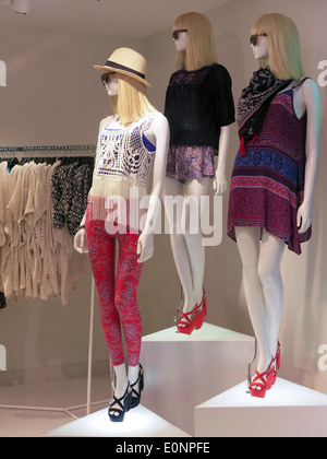 Forever 21 Store Interieur, NYC Stockfoto