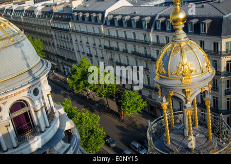 Blick auf den Boulevard Haussmann von der Spitze des Kaufhaus Printemps, Paris Frankreich Stockfoto