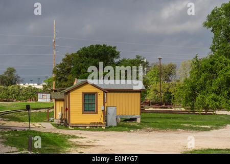 Austin Steam Train Vereinigung Rangierbahnhof an der Cedar Park, Texas, train Depot. Stockfoto