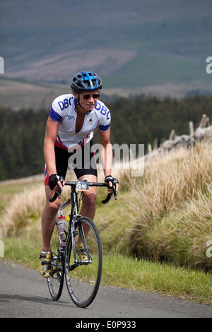 Yorkshire Dales National Park, Großbritannien. 18. Mai 2014. Die Etape du Dales ist eine radsportveranstaltung jedes Jahr im Mai statt, die in den Yorkshire Dales in Großbritannien. Es ist, als eine der beliebtesten und herausfordernde sportives in Großbritannien geordnet und ist als einer der Top ten Fahrten in Großbritannien. 2010, Malcolm Elliott eine Kursaufzeichnung von 5h, 43m, 24s. Stockfoto