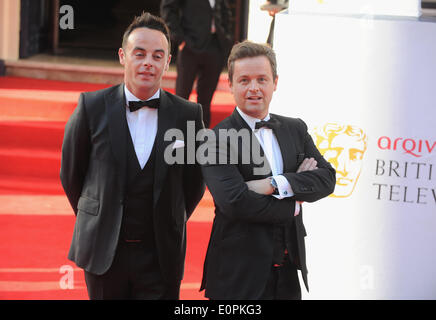 London, UK, UK. 18. Mai 2014. Ameise und Dez kommen für die "Arqiva British Accademy Televishion Awards in am Theatre Royal, Dury Lane. Bildnachweis: Ferdaus Shamim/ZUMA Wire/ZUMAPRESS.com/Alamy Live-Nachrichten Stockfoto