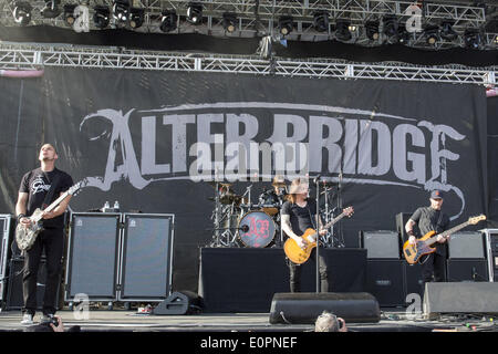 Columbus, Ohio, USA. 18. Mai 2014. Alter Bridge führen live am Rock auf Palette-Musik-Festival in Columbus, Ohio Credit: Daniel DeSlover/ZUMAPRESS.com/Alamy Live News Stockfoto