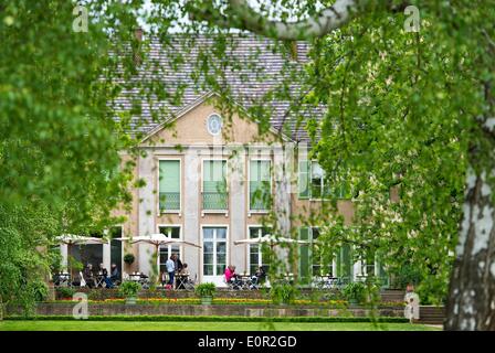 Berlin-Wannsee, Deutschland. 8. Mai 2014. Die Villa von Max Liebermann (Gartenfassade) in Berlin-Wannsee, Deutschland, 8. Mai 2014. Foto: Soeren Stache/Dpa/Alamy Live News Stockfoto