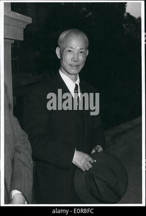 7. Juli 1958 - neu ernannte Premier der Republik von China. Chen Cheng, Vizepräsident der Volksrepublik China und stellvertretender Generaldirektor der nationalistischen Partei, die als Premier zum zweiten Mal seine herausragende Fähigkeit installiert wurde, die er zuerst angezeigt während 1950-1954 während der Amtszeit als Premierminister, bevor er Vize-Präsident gewählt wurde. Bild zeigt Chen Cheng der neue Premier in Taipei, Taiwan. Stockfoto