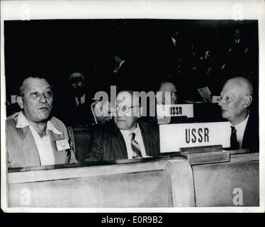 Sep 02, 1958 - 09.02.58 Eröffnung der Atome für Friedenskonferenz Ã ¢ Â'¬â €œ die zweite UN-Konferenz zur Stockfoto