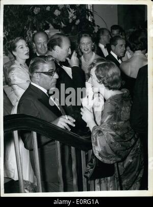 6. Juni 1959 - gibt Aristotle Onassis Feier, Party, für Maria Calla triumphalen Auftritt in '' Medea''. herrliche Stockfoto