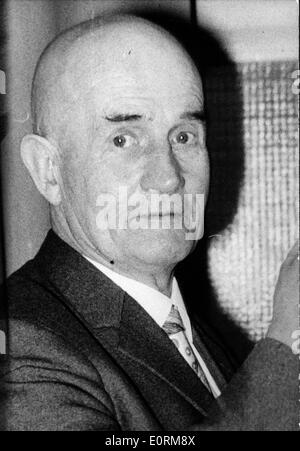 1. Januar 1960 - Frankfurt, Deutschland - Datei Foto: ca. 1960er Jahre. MAXIMILIAN STERNOL, Strafverfolgung Zeuge bei der Auschwitz-Prozess Stockfoto