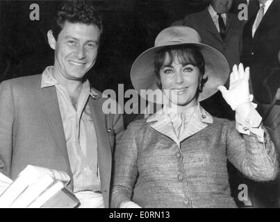 Elizabeth Taylor mit ihrem vierten Ehemann Eddie Fisher Stockfoto