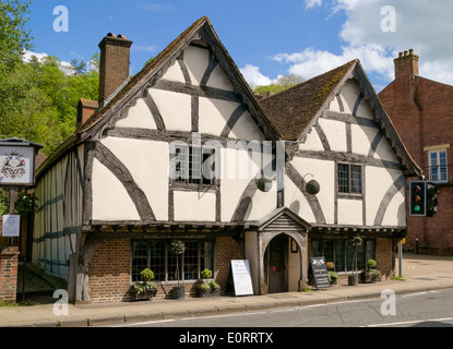 Das Restaurant Chesil Pfarrhaus in Winchester, Hampshire, England, UK - einem alten mittelalterlichen Gebäude Stockfoto