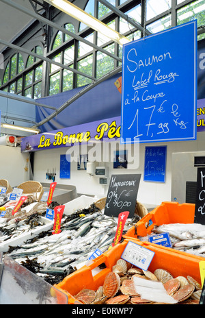 Fisch stand, Wazemmes Markt, Lille, Frankreich Stockfoto