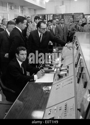 Fußball-Trainer Robert Galley in der Presse box Stockfoto