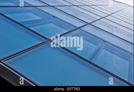 IZD-Tower, Donaucity, Wien, Oesterreich - IZD-Tower, Wien, Österreich